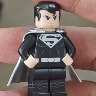 NO.8 Superman standard version